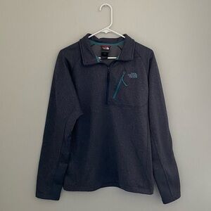 Men's The North Face Gray Quarter Zip Pullover Size Medium
